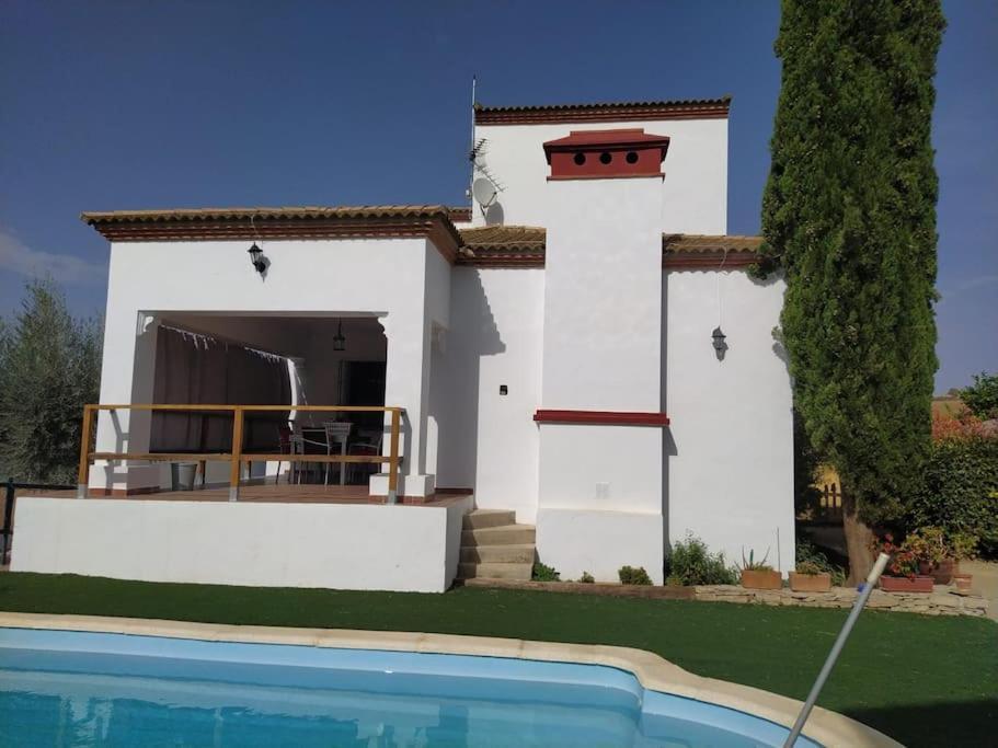Agradable Casa Con Piscina En La Serrania. Arriate Exterior photo